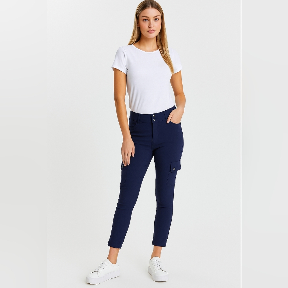 Sabrina Lauren Navy Blue Soft Stretch Cargo Pants Size 10 Slim Tapered RT$68 NEW